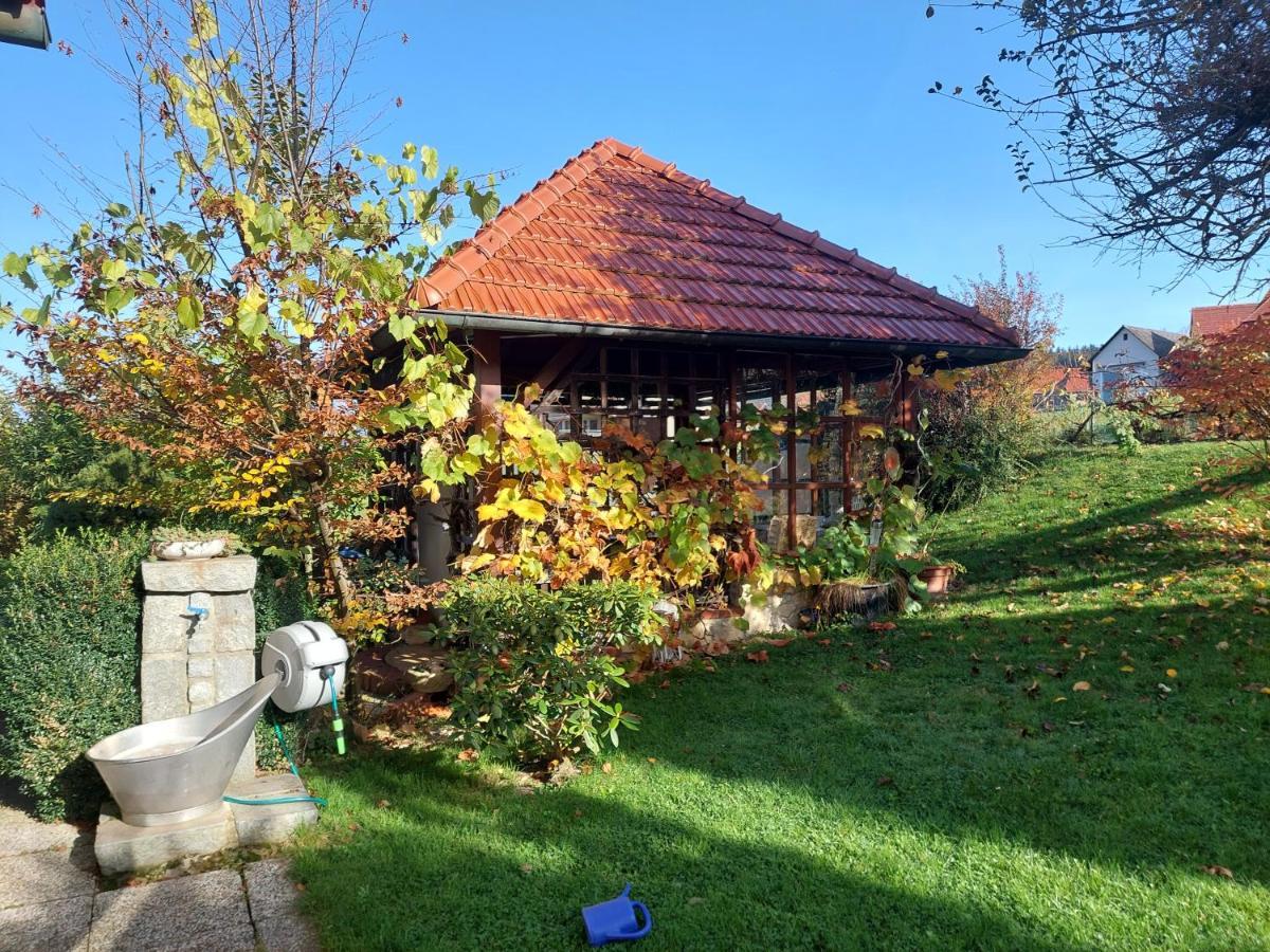 Ratsch an der Weinstraße Anna'S Home - Ferienwohnungen מראה חיצוני תמונה